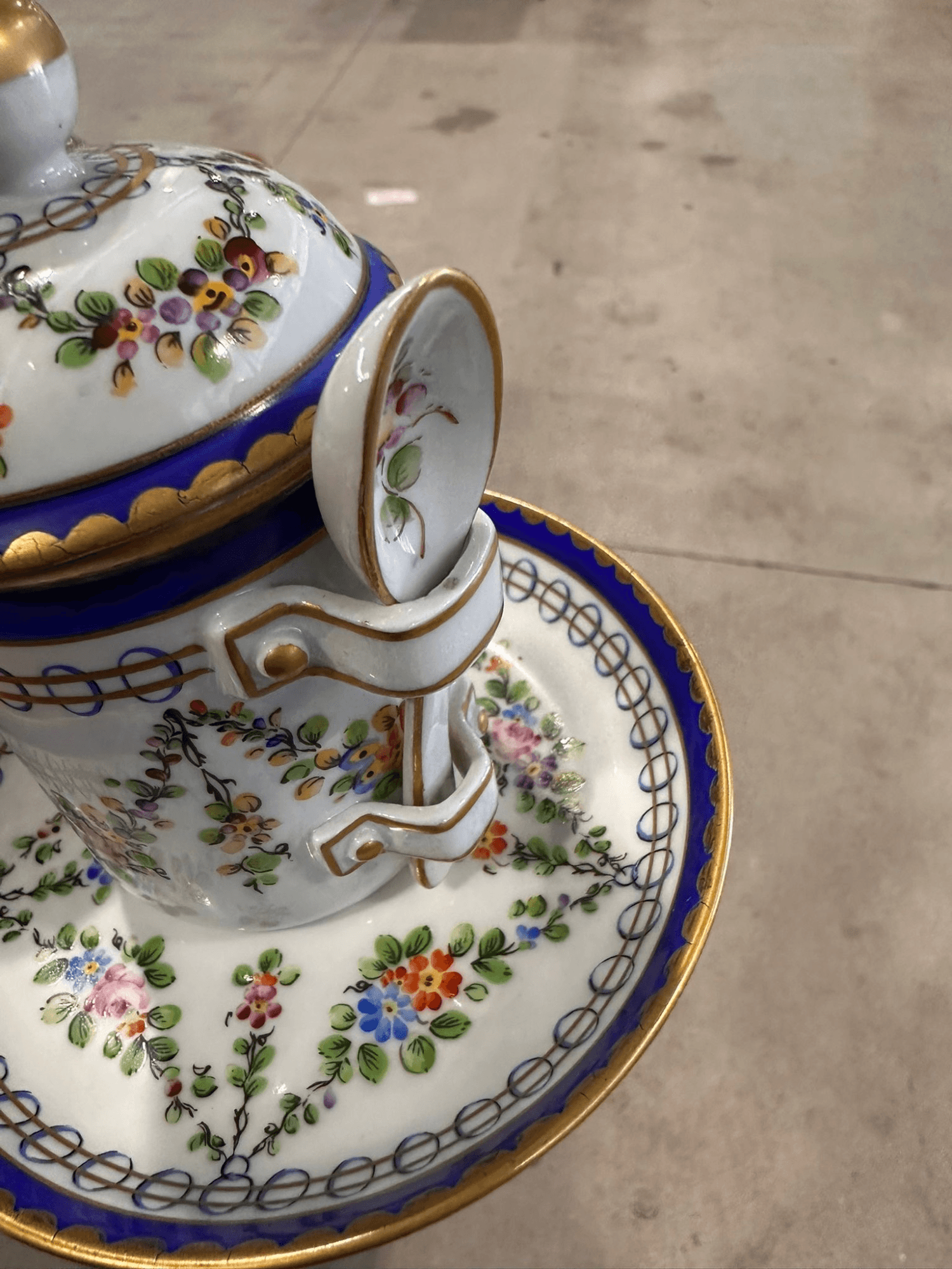 Кофейная чашка с крышкой, блюдцем и ложкой Mangani, Италия, изображение 5 из 11