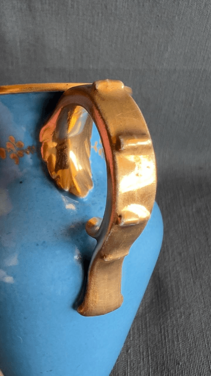 Фарфоровый кувшин (молочник) с жанровой сценой, Европа, изображение 7 из 7