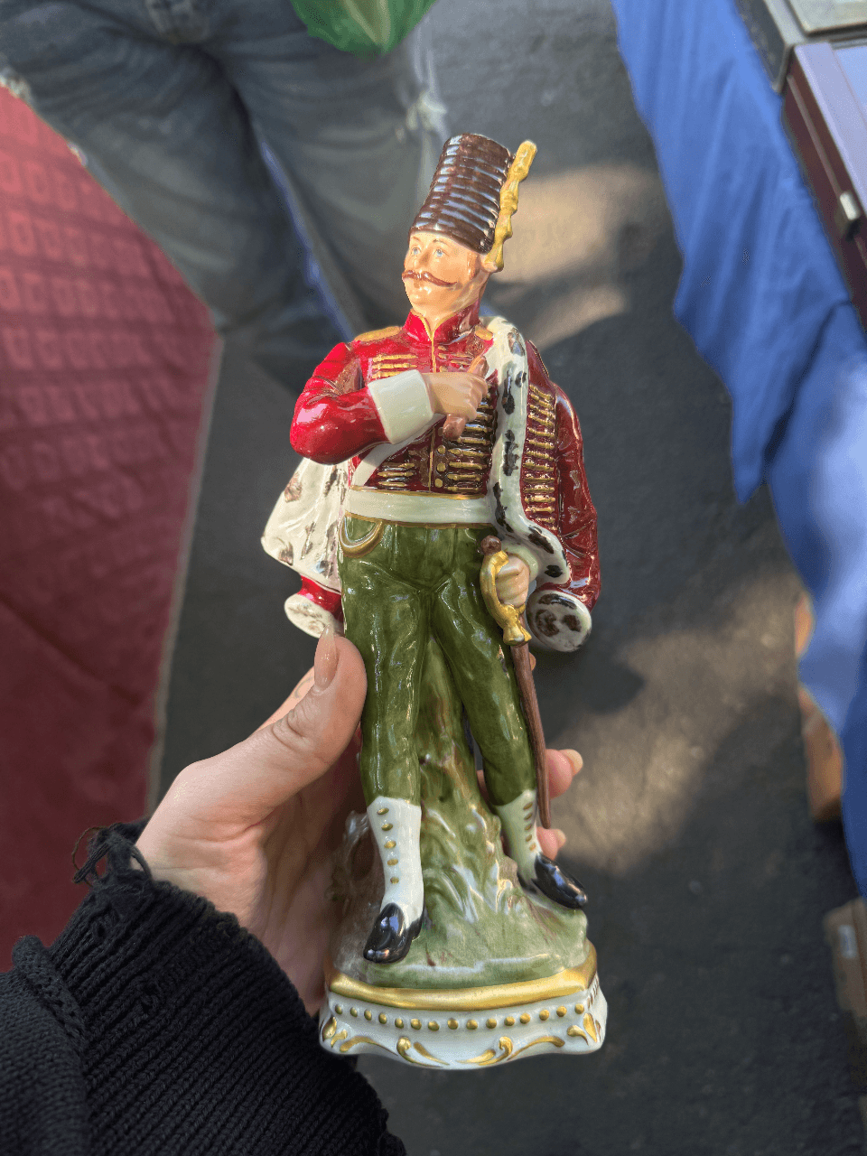 Фарфоровая статуэтка «Гусар с саблей», Unterweissbach (Германия), изображение 1 из 10