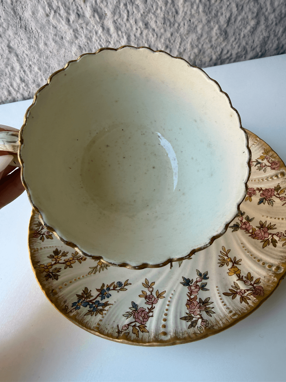 Чайная пара (чашка и блюдце) Louis XV, Sarreguemines, Франция, изображение 3 из 8