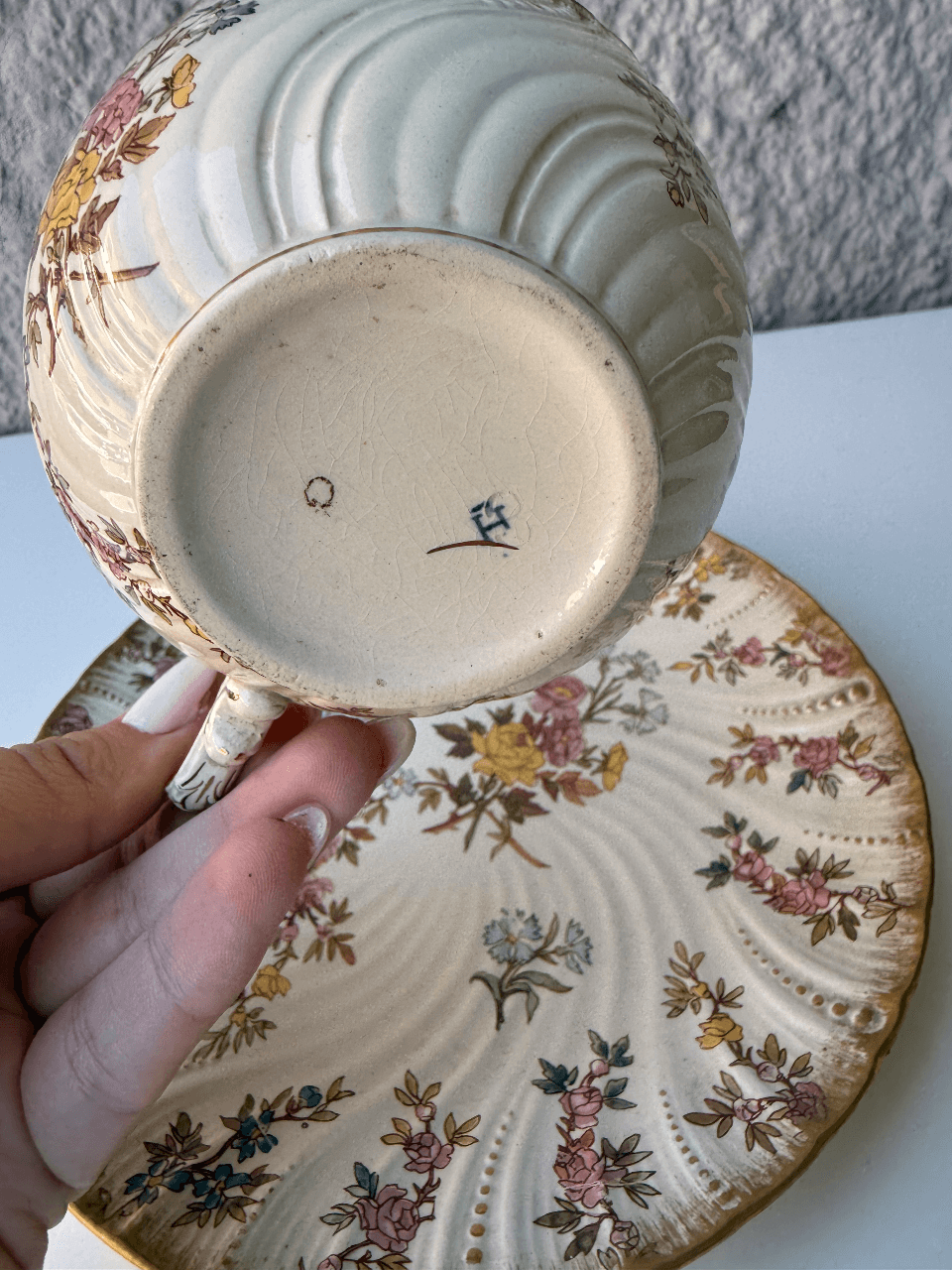 Чайная пара (чашка и блюдце) Louis XV, Sarreguemines, Франция, изображение 4 из 8