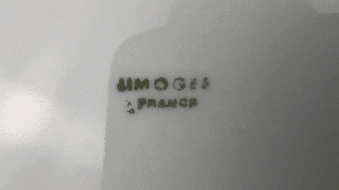 Пара фарфоровых тарелок с цветочной росписью, Limoges, Франция, изображение 7 из 7